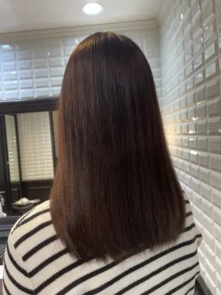 セミロング カラー 波巻き、ツイスト パーマモデル募集中のヘアスタイル