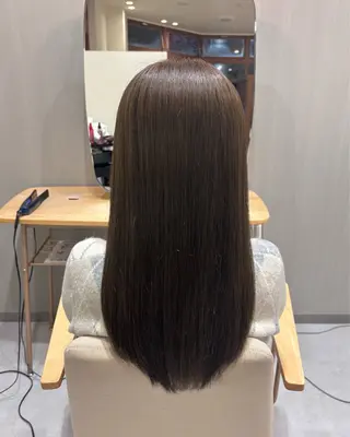 カラー 崎村 寧々のヘアスタイル