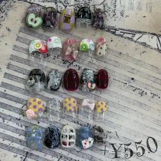 ネイル ニコネイル下北沢店所属・miyu ˚ ༘ ೀのネイルデザイン