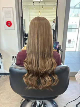 ロング カラー DEST　大宮所属・DEST ゆりかのヘアスタイル