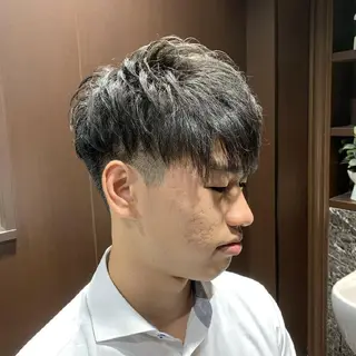 ショート パーマ 餘野 翔舞のヘアスタイル