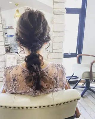 ロング ヘアーメイクlucia所属・KEN ZOのヘアスタイル