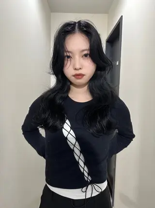 ロング カラー 桒村 沙綾のヘアスタイル