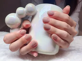 ネイル ✨ Elf スタッフのネイルデザイン