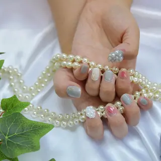 ネイル 東京セルフネイルサロン所属・M MIKIKOのネイルデザイン
