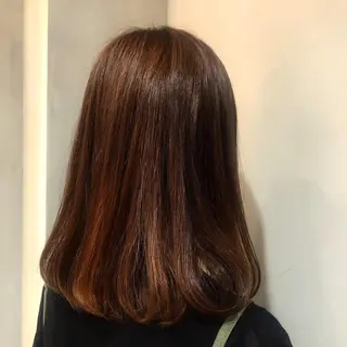 ミディアム カジュアルを女っぽく 𝗮𝘆𝗮𝗰𝗼のヘアスタイル