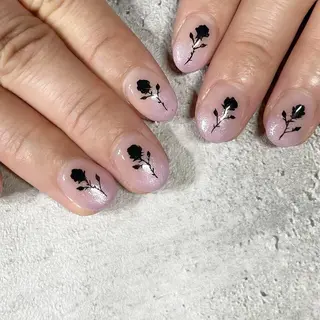 ネイル 東 千夏のネイルデザイン