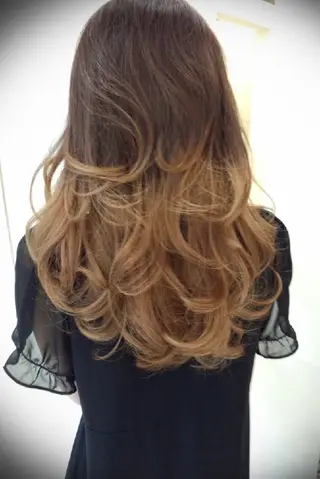 ミディアム カラー ✂デザインカット🐟 高評価✂戸崎俊成✂のヘアスタイル