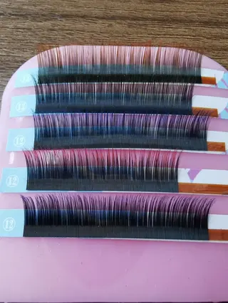 マツエク・マツパ 上福岡 らんらんのネイルデザイン