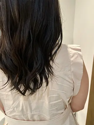 ミディアム カラー ミウラ サクラコのヘアスタイル