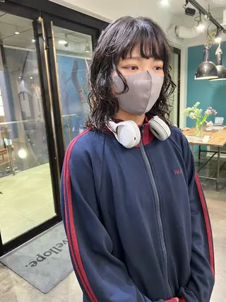 ミディアム パーマ 千葉 郁也のヘアスタイル