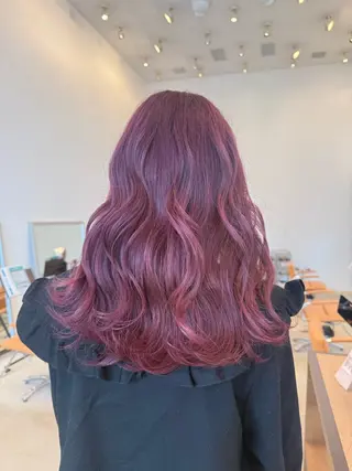 ロング カラー KEYMAN MEGUMIのヘアスタイル