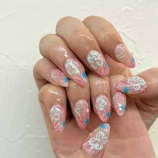 ネイル Basic町田本店 Suzunaのネイルデザイン