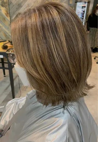 ミディアム 山本 みきのヘアスタイル