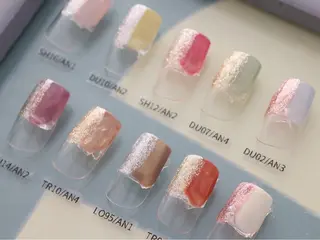 ネイル Phu'k la SHIHOのネイルデザイン