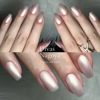 ネイル アールビーネイル所属・mase Megumiのネイルデザイン