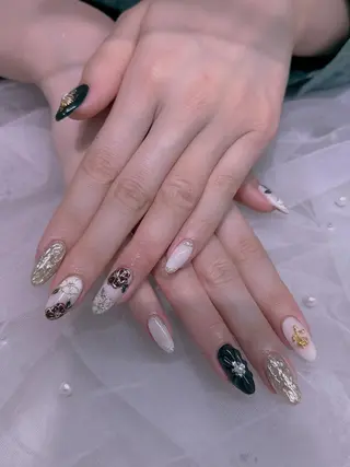 ネイル エムズ ハヤシのネイルデザイン