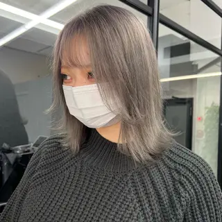 ミディアム カラー シールエクステ特化 ハイトーン、NANAのヘアスタイル