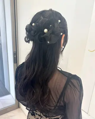 ロング ヘアアレンジ Ayu🍯/栄/ブリ ーチカラー/ヘアメのヘアスタイル