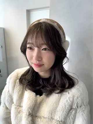 セミロング カラー 透明感カラー✨艶髪 制作🌱山根あゆみのヘアスタイル