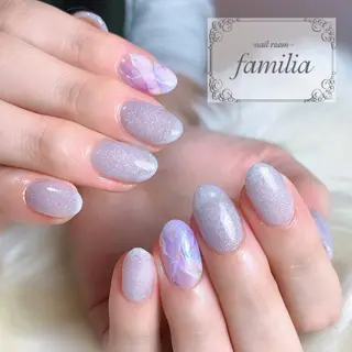 ネイル -nailroom- familiaのネイルデザイン