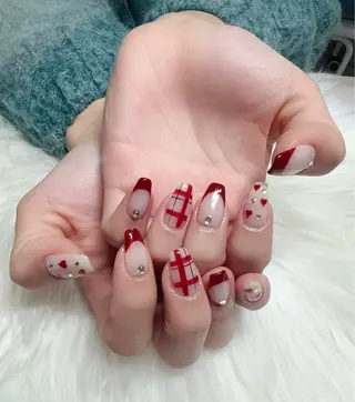 ネイル ＆ME アンドミーのネイルデザイン