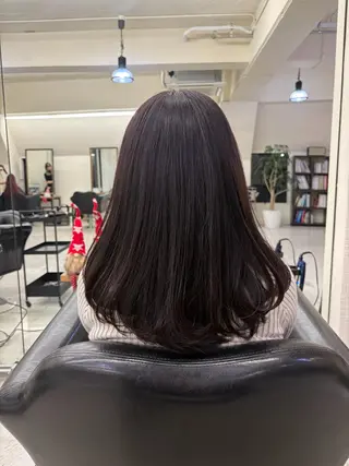 セミロング 加藤 瑠彩のヘアスタイル