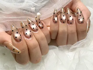 ネイル Roi〈ロワ〉 Minakoのネイルデザイン