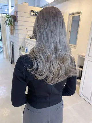 セミロング カラー AiM 大名　似合わせカットのヘアスタイル