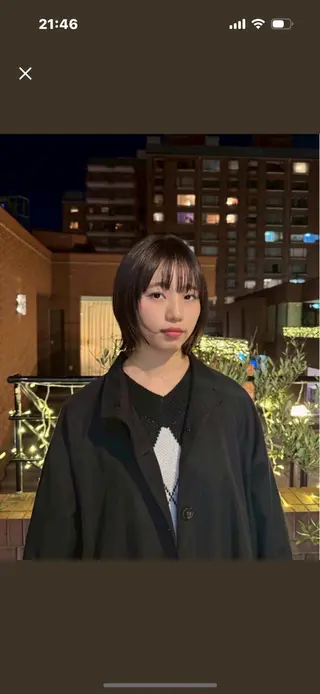 ショート yui/透明感カラー /コテ巻き風パーマのヘアスタイル