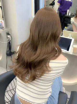 ミディアム カラー ヘアアレンジ fumika🎀 ベージュのヘアスタイル