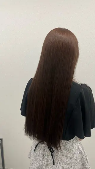 ロング カラー 🖤ハイトーン× レイヤー🖤SARAのヘアスタイル