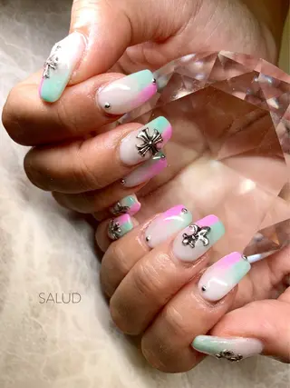 ネイル Nail Salon SALUDのネイルデザイン