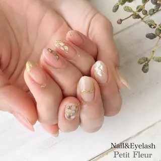 ネイル Petit Fleur所属・青柳 亜梨奈のマツエク・マツパデザイン