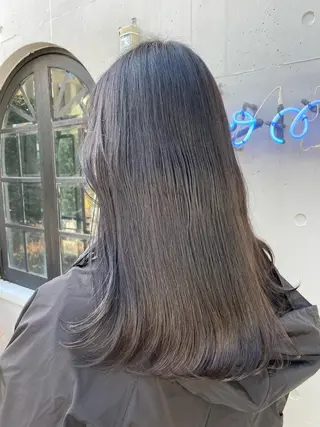 セミロング カラー SALOWIN下北沢所属・hazuki 🌝のヘアスタイル