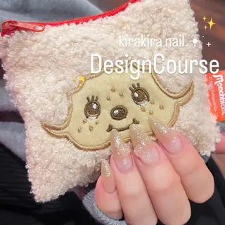 ネイル 🧁fein. nana🩵のネイルデザイン