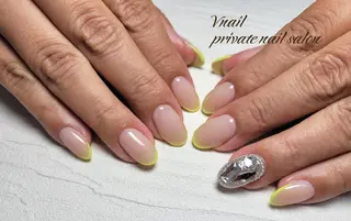 ネイル V. nailのネイルデザイン