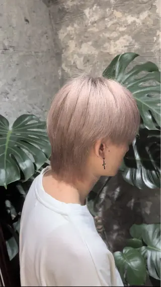 ショート カラー メンズ ハイトーン特化🌟 カワシマシュンスケのヘアスタイル