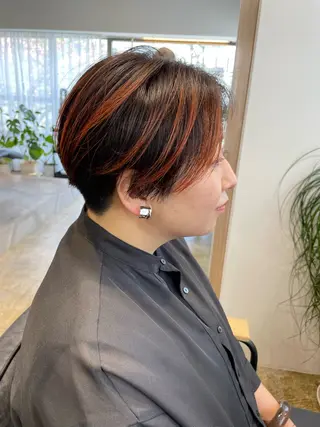 ショート 【白髪ぼかし】 愛甲竜佑のヘアスタイル