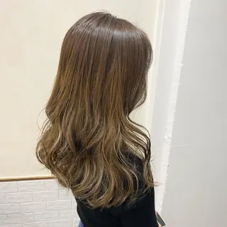 セミロング 【ioe岡本】🐶 向井歩のヘアスタイル