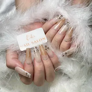 ネイル 💕鈴木ユリ パラジェル/オフ無料のネイルデザイン