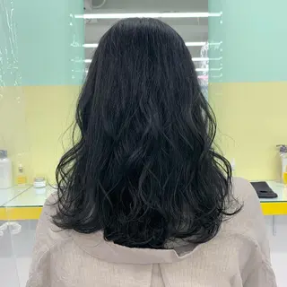 ミディアム カラー I'S.横浜所属・赤み消しカラー 🍀JUNKIのヘアスタイル