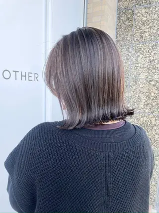 ミディアム カラー 村川 虹歩のヘアスタイル