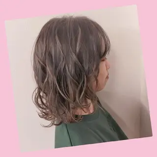 ミディアム カラー デザインカラー髪質 改善Lilithのその他イメージ