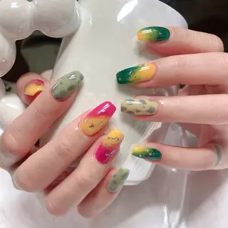 ネイル 💅ネイルハウス🏡 🎀TOMO🎀のネイルデザイン