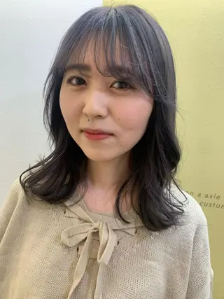 ミディアム カラー hub hair レイヤー/透明感のヘアスタイル