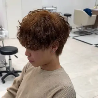 ショート パーマ メンズ SALOWIN名古屋Suite店所属・名古屋のメンズ特化 美容師/わたるのヘアスタイル