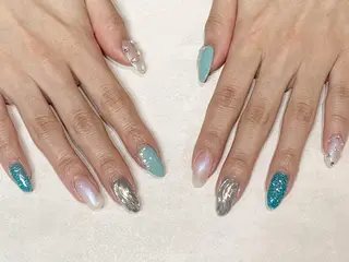 ネイル 金田 純香のネイルデザイン