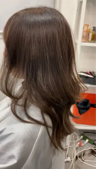 セミロング ARARE HAIR みゆきのヘアスタイル