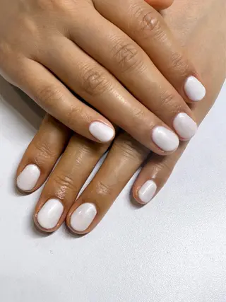 ネイル Blue Reef 四谷三丁目所属・たかの はづきのネイルデザイン